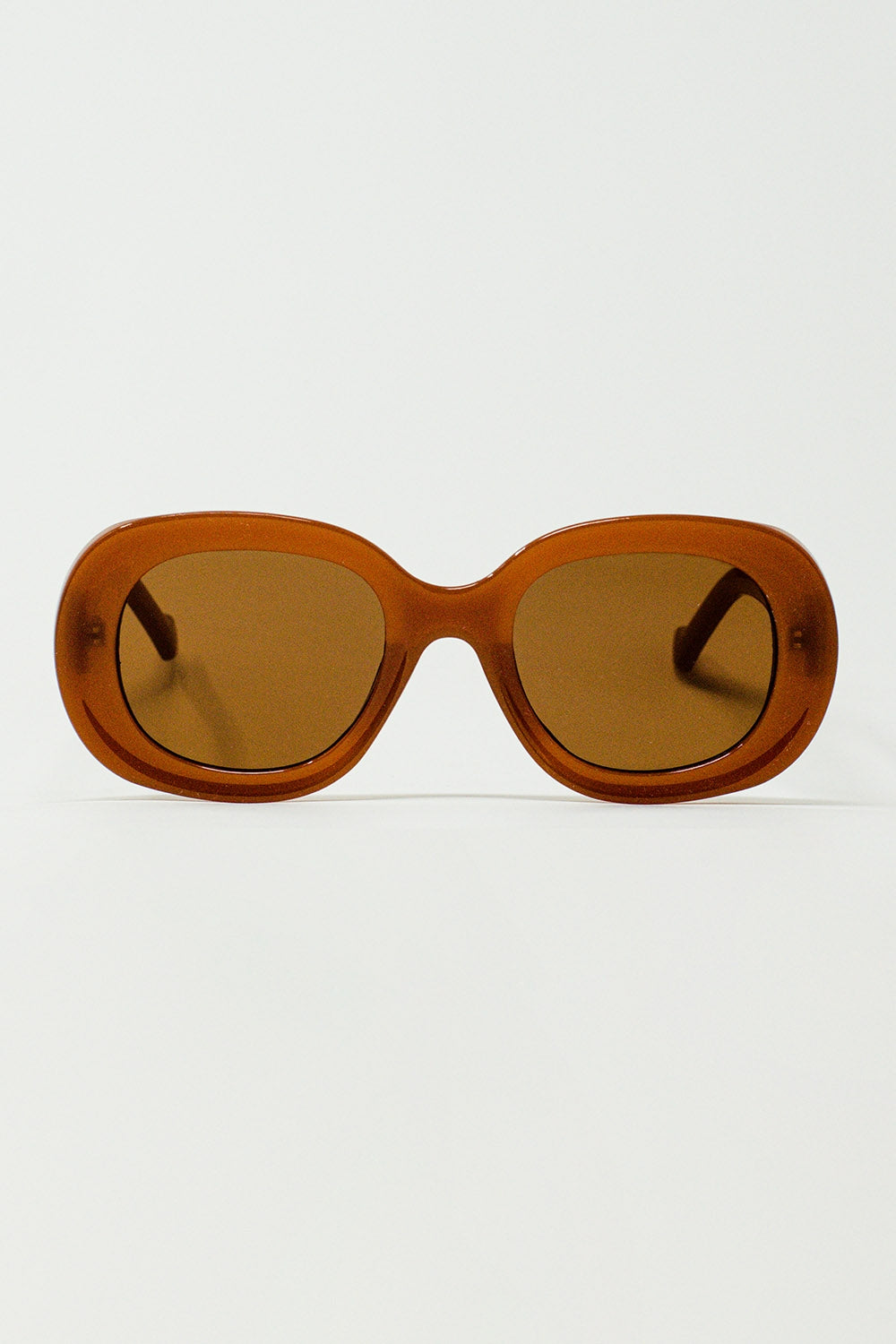 Oversized Circular Sunglasses in Brown