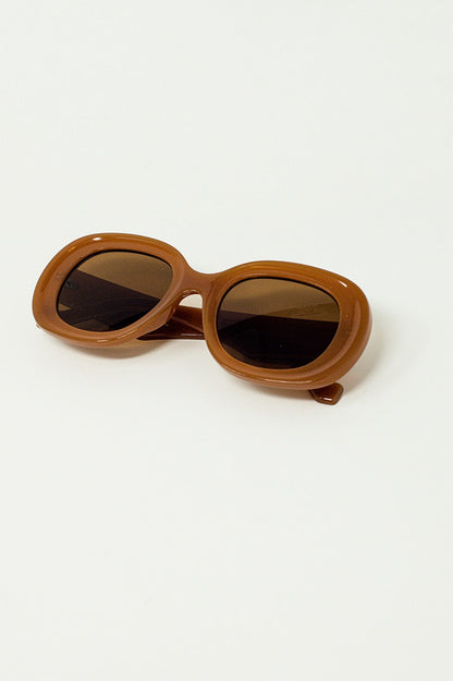 Oversized Circular Sunglasses in Brown